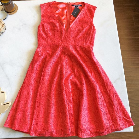 New! NWT French Connection v neck sleeveless coral lace fit & flare A line dress - Picture 7 of 8